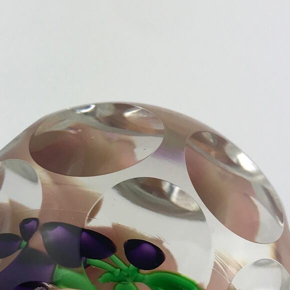 Perthshire 1977B Plums Lampwork Fruit Miniature Faceted Grid-Cut Paperweight - Picture 15 of 15